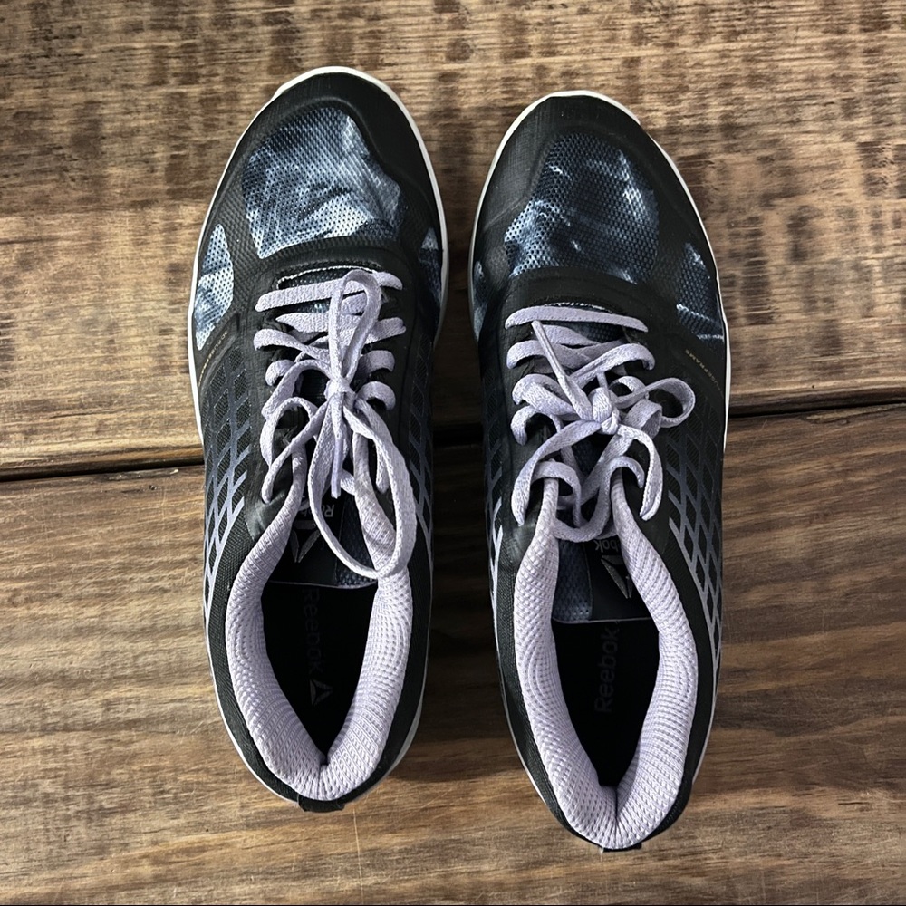 Reebok Sneakers